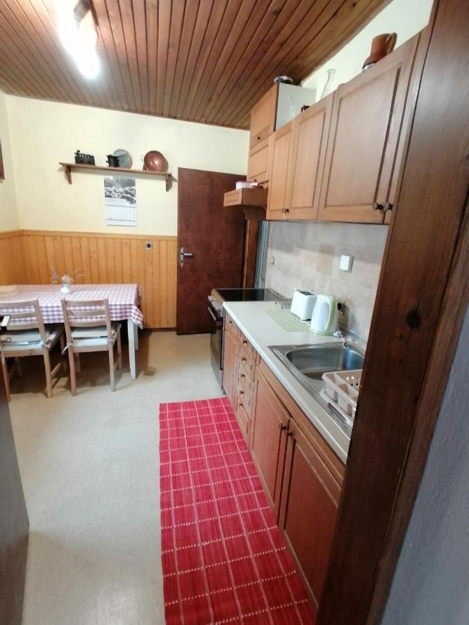 Apartma Tilika كْرانْيِسكا غورا المظهر الخارجي الصورة